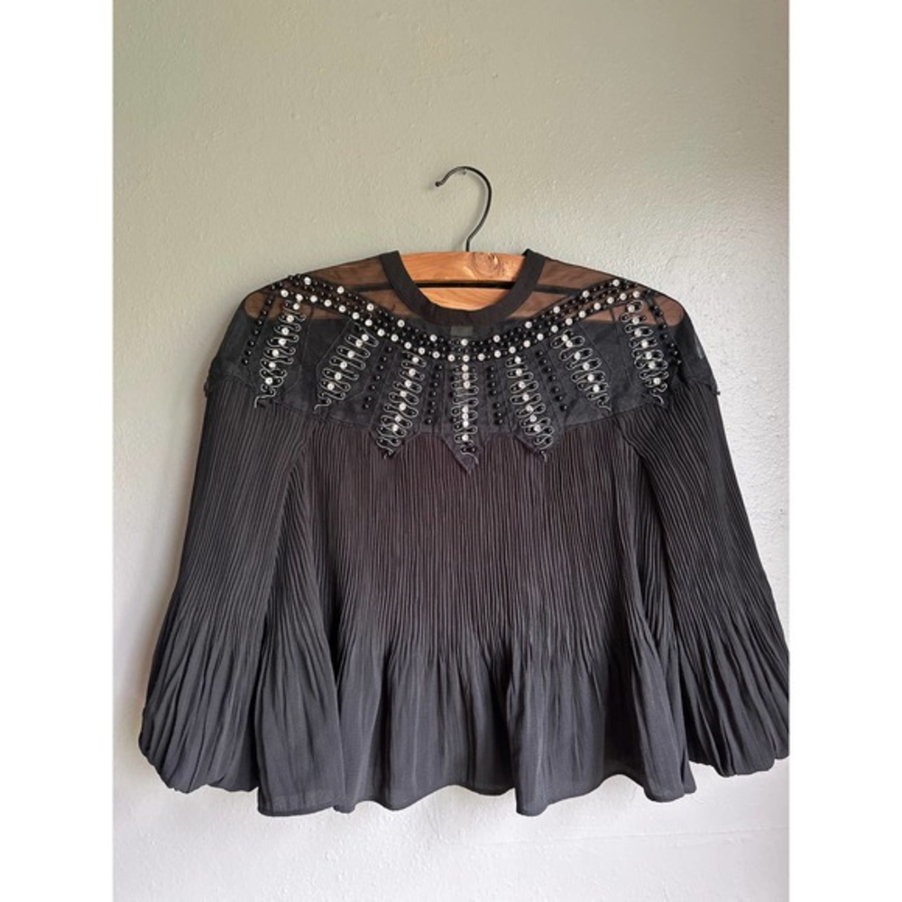 The Sang Black 3/4 Length Sleeve Beaded‎ Flowy Blouse Womens Small NWOT
